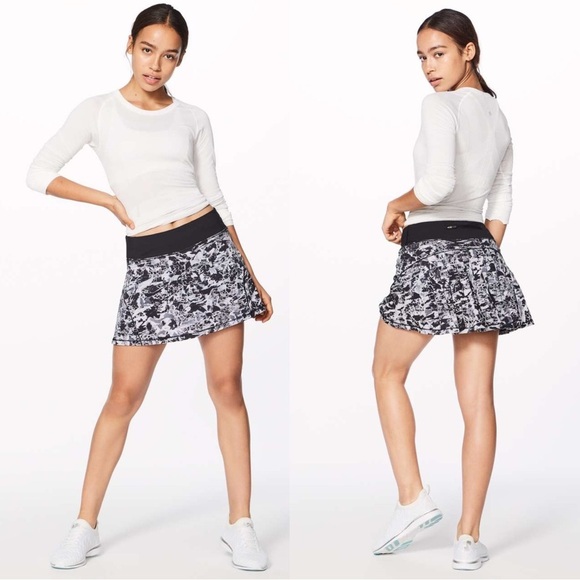 Lululemon Circuit Breaker Skirt II in Interlaced Alpine White Black - Picture 2 of 5